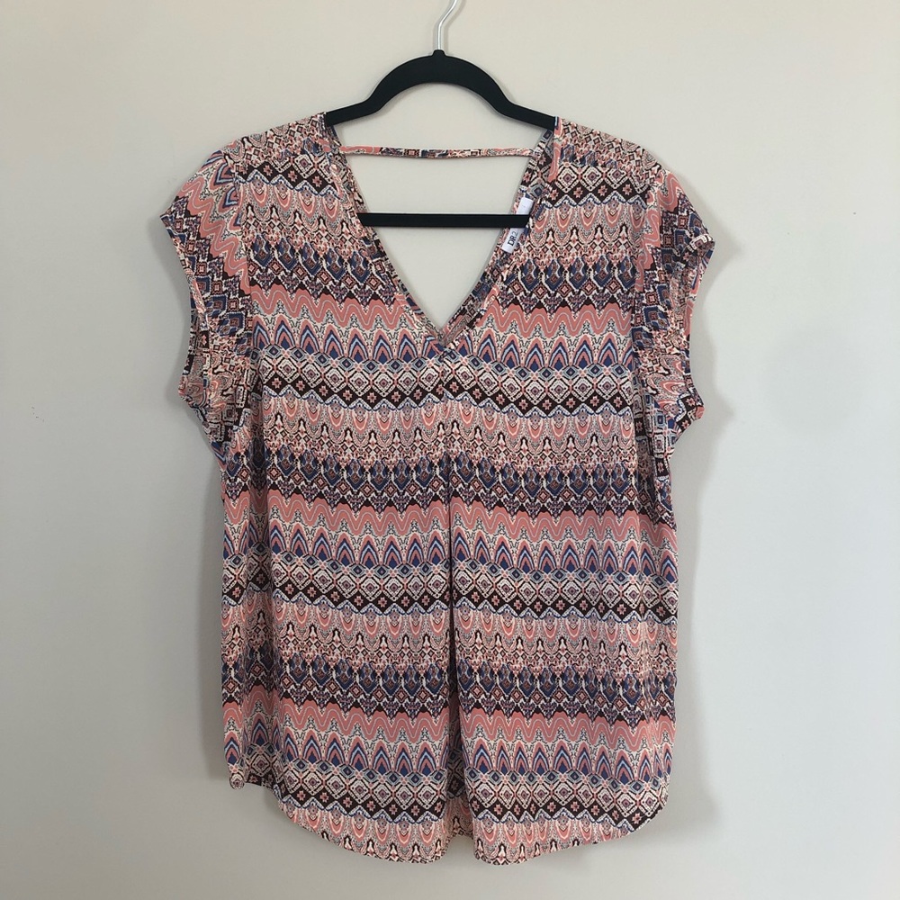 DR2 Blouse Size Large